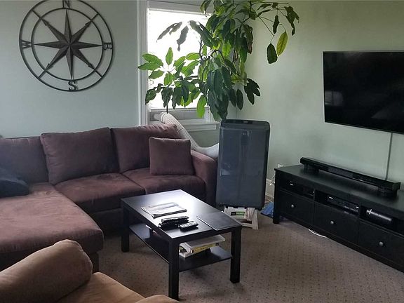 4th image of 474 Lindell Blvd