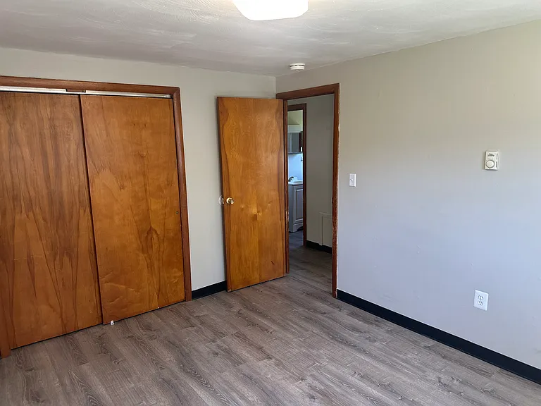 49 North St #5 — Photo 8