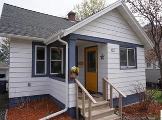 822 E 13th St, Duluth, MN 55805