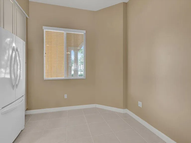 5 Harbour Isle Dr E #103 — Photo 14