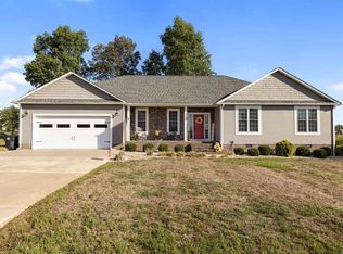 311 Mallard Cove Rd, Mayfield, KY 42066