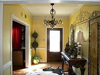 5th image of 2084 E Glenalden Dr