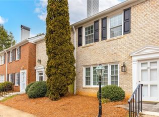 365 Hanover Arms Ct, Winston Salem, NC 27104