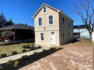21 Forrest Ave, Sayreville, NJ 08872