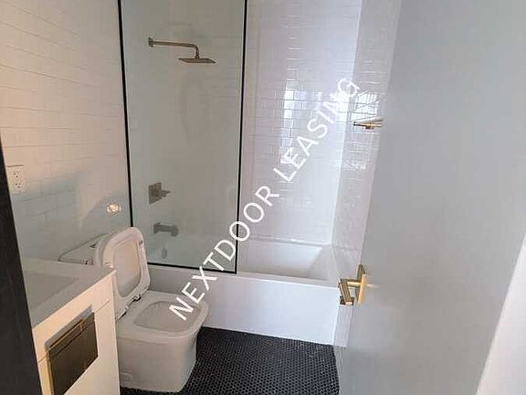 3rd image of 41 Van Wagenen Ave #3LM