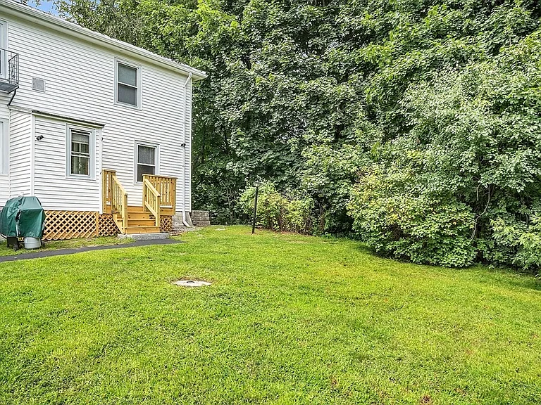 87 Graniteville Rd #B — Photo 14