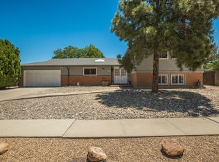 3410 Pickard Ave NE, Albuquerque, NM 87110