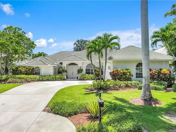 1940 Timberline Dr, Naples, FL 34109