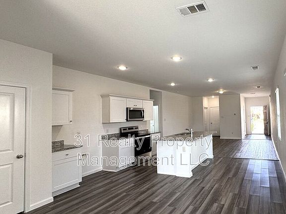 2nd image of 6417 Bishop Dr