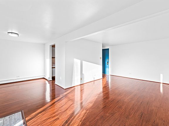 5th image of 7110 W 93rd Pl #Pa