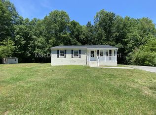 16623 Braswell St, Bowling Green, VA 22427