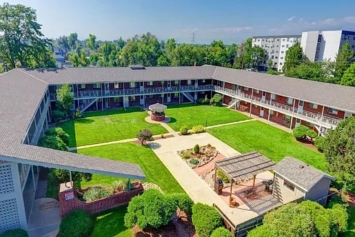 Lampliter Apartments — Photo 47