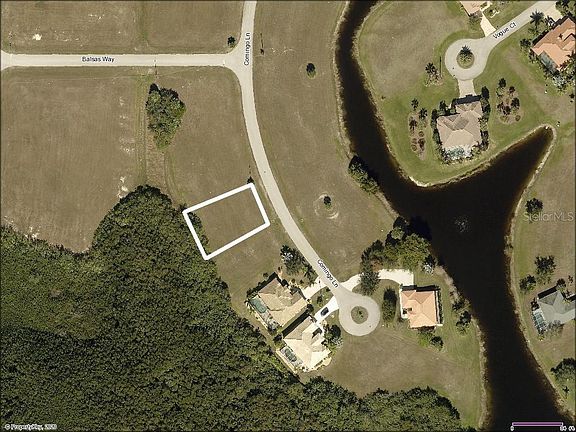 2nd image of 17351 Comingo Ln