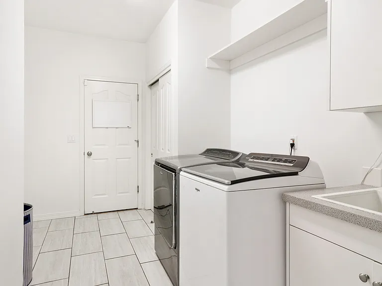 695 W Riodosa Dr — Photo 20