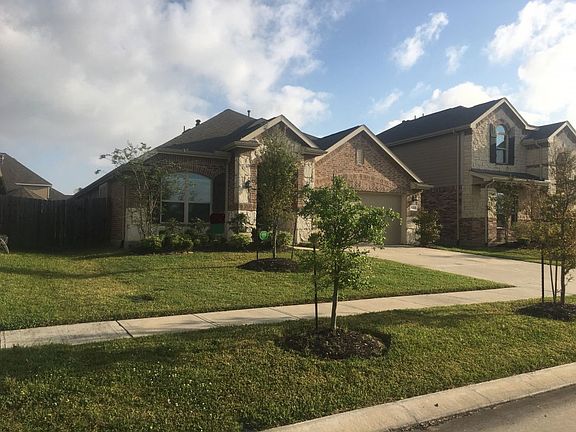 2nd image of 21295 Lily Springs Dr