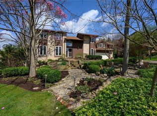 2317 Raintree St NE, Canton, OH 44705