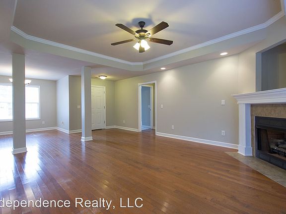 5th image of 169 Singletree Dr