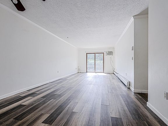 5th image of 13 Strawberry Bank Road #10