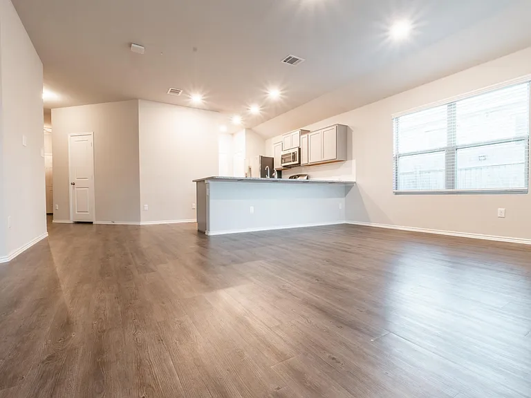 239 Andesite Trl — Photo 10