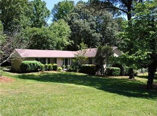 3148 Gablewood Ct, Decatur, GA 30033