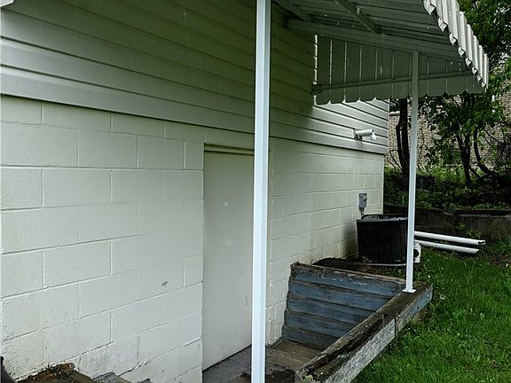 5th image of 1915 Maratta Rd