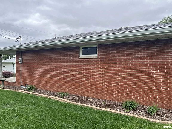 2nd image of 7 Southvale Dr