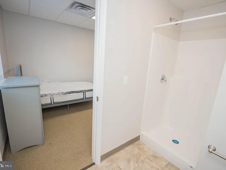 123 Bateman St #4-403D — Photo 51