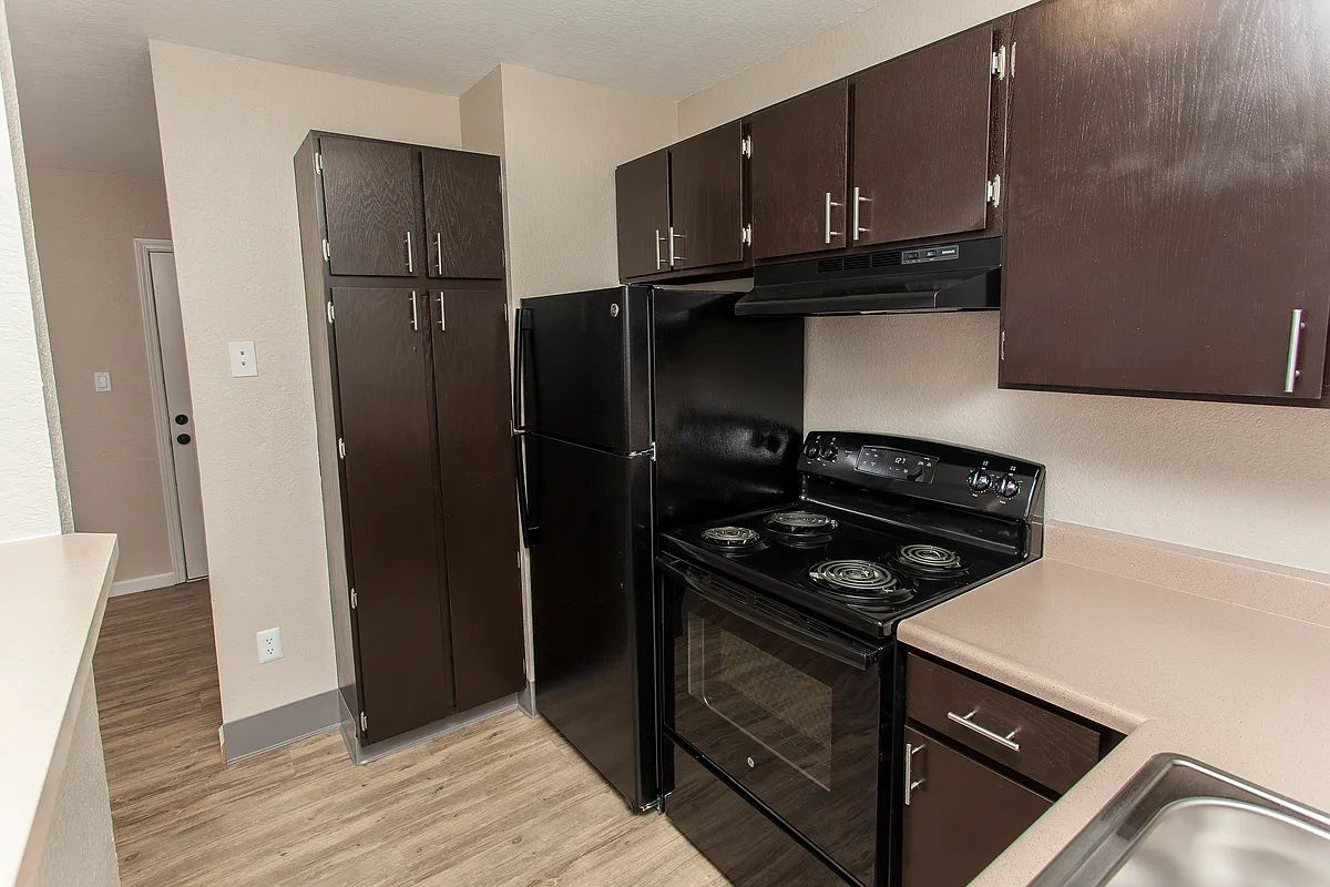 Building Photo - 530 Moran St #D