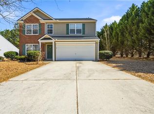 385 Registry Blf, Stone Mountain, GA 30087
