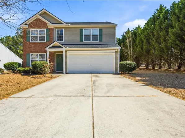 385 Registry Blf, Stone Mountain, GA 30087