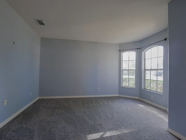 3116 Floral Way E — Photo 8