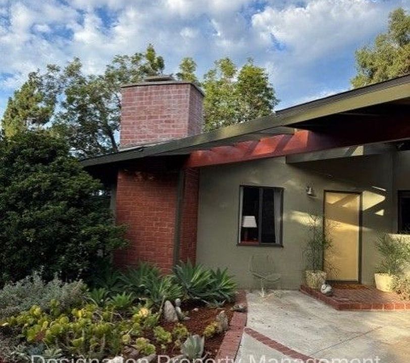 1st image of 4395 El Prieto Rd