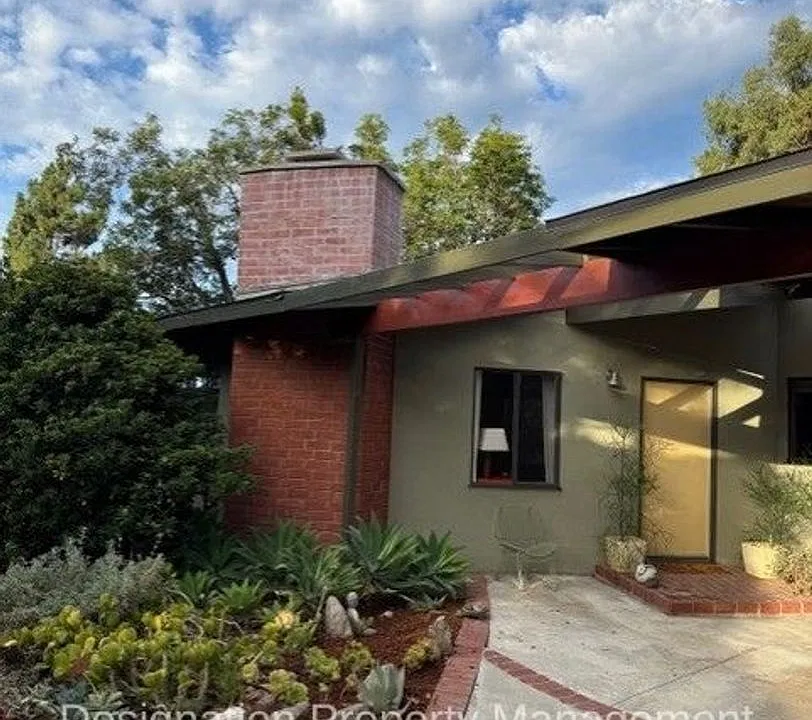 4395 El Prieto Rd