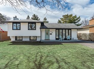 278 White Pines Dr, Burlington, ON L7L4E7