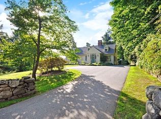 675 Monument St, Concord, MA 01742