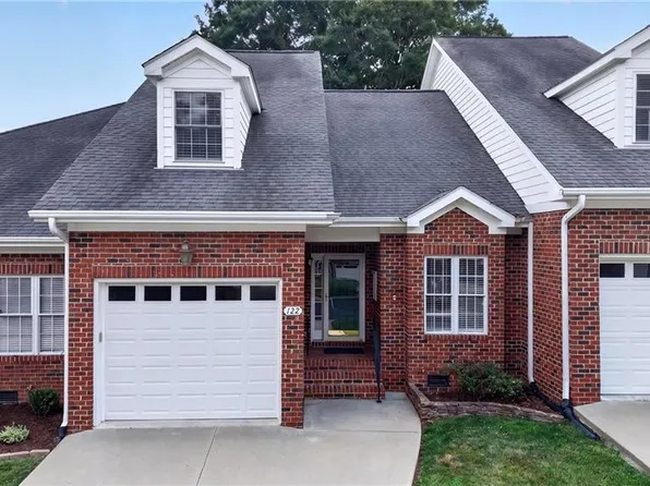 122 Olde Manor Ct, Siler City, NC 27344