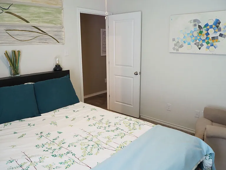 401 Wilson Way — Photo 23