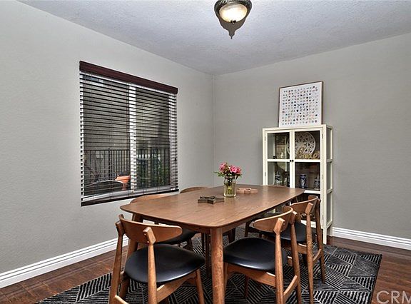 5th image of 555 Wayland Ct