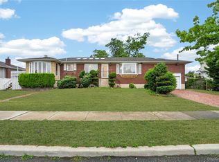 3402 Elliott Boulevard, Oceanside, NY 11572