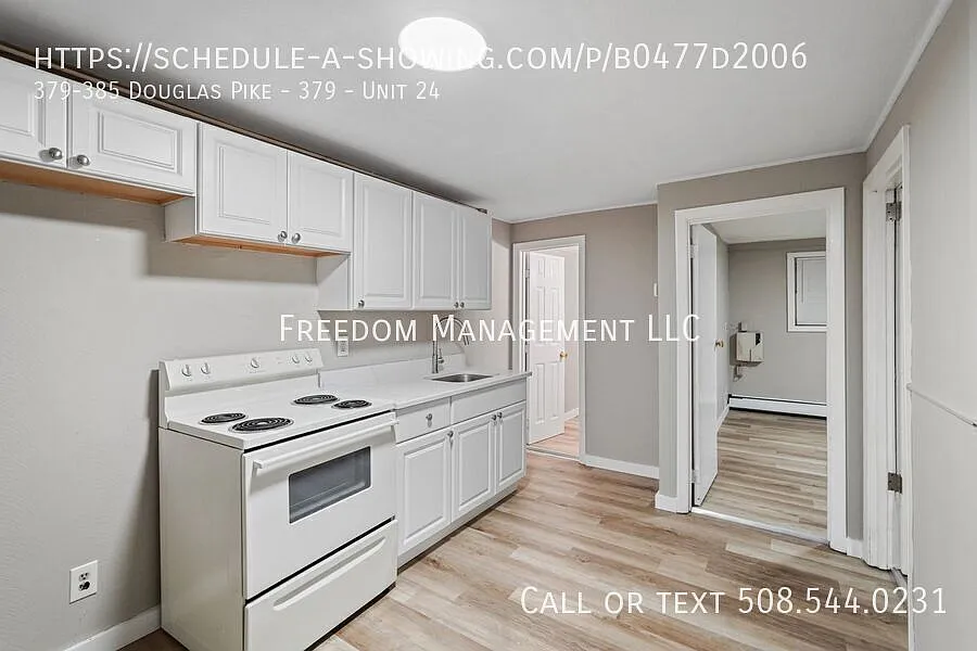 379-385 Douglas Pike #379-24