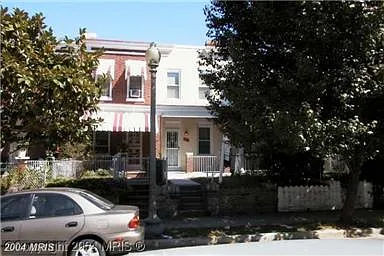 249 14th Pl NE photo 1