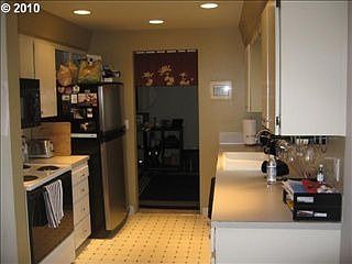 4th image of 5367 SE Villa St