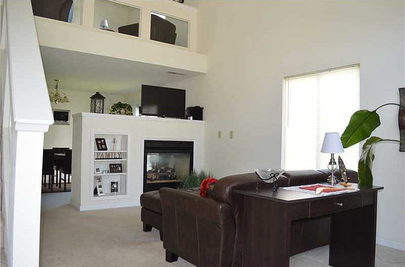 1st image of 6666 Largo Ln