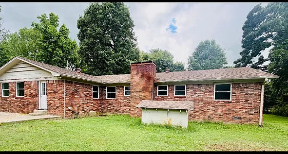 9 Jarman Ln — Photo 8