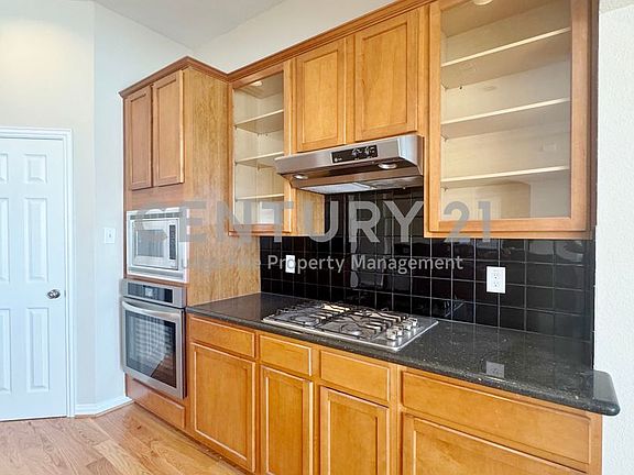 4th image of 285 Ashwood Ln