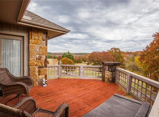 15 Tanyard Dr, Bella Vista, AR 72715
