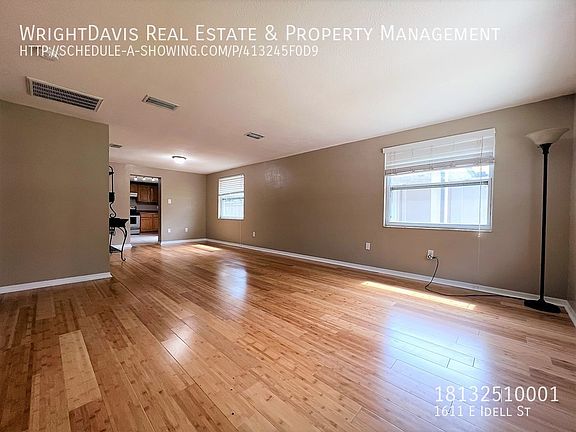 3rd image of 1611 E Idell St