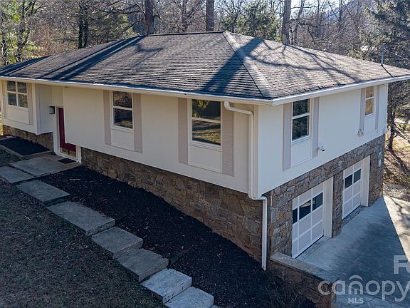 2nd image of 104 Disosway St