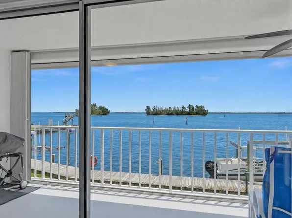 6005 River Run Drive, Sebastian, FL 32958