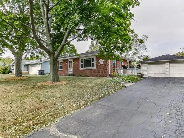 2116 Green Bay N, Racine, WI 53405